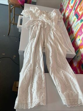 White Eyelet Off-Shoulder Jumpsuit. Size medium. Eri Alli. Good condition.